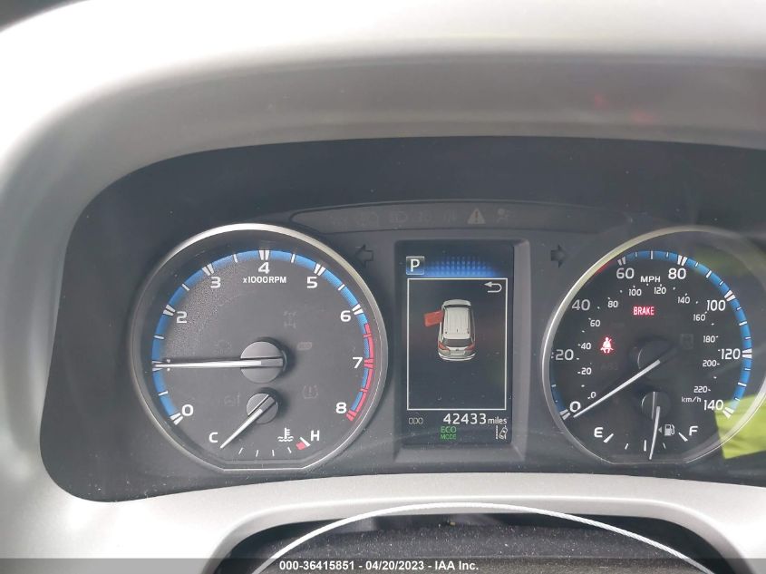 2018 TOYOTA RAV4 XLE/ADVENTURE - 2T3RFREV0JW801846