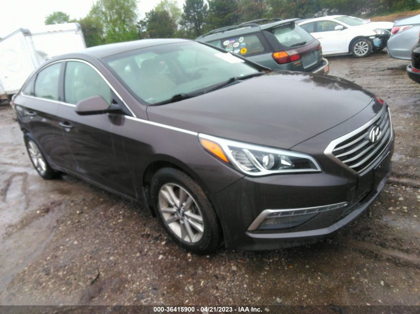 2015 HYUNDAI SONATA 2.4L SE - 5NPE24AF7FH101347