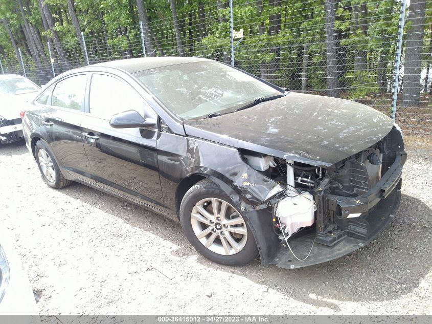 2017 HYUNDAI SONATA SE - 5NPE24AF1HH553877