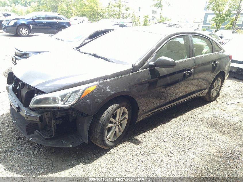 2017 HYUNDAI SONATA SE - 5NPE24AF1HH553877