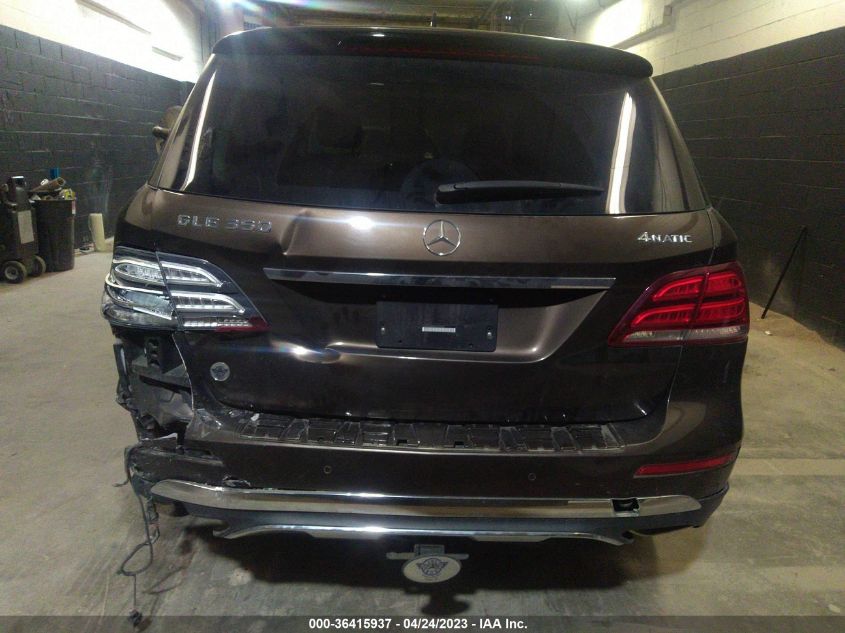 2016 MERCEDES-BENZ GLE GLE 350 - 4JGDA5HB9GA754936