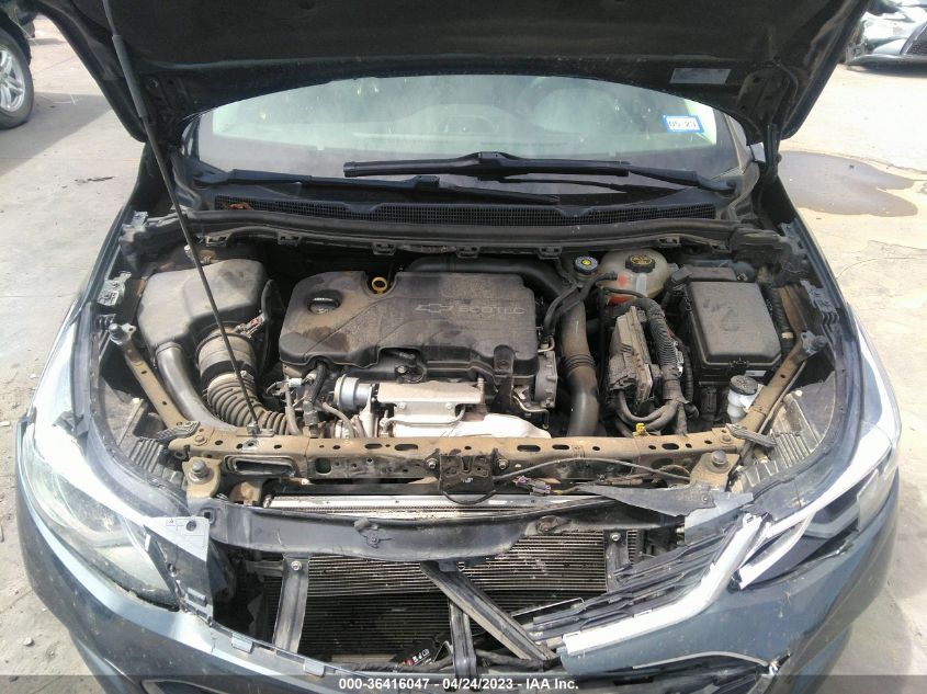 2018 CHEVROLET CRUZE LT - 1G1BE5SM2J7110847
