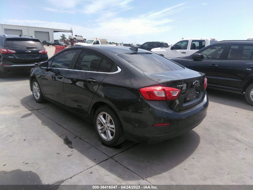 2018 CHEVROLET CRUZE LT - 1G1BE5SM2J7110847