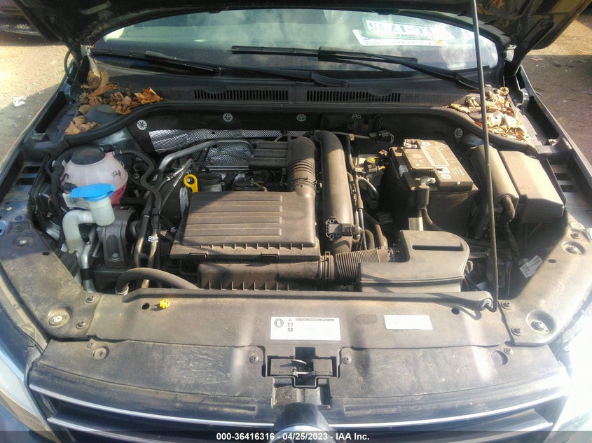 VIN 3VW2B7AJ1JM239443 2018 VOLKSWAGEN JETTA 1.4T S