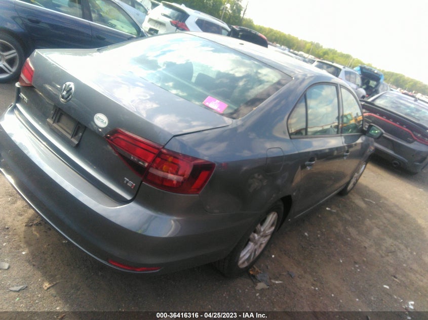 VIN 3VW2B7AJ1JM239443 2018 VOLKSWAGEN JETTA 1.4T S