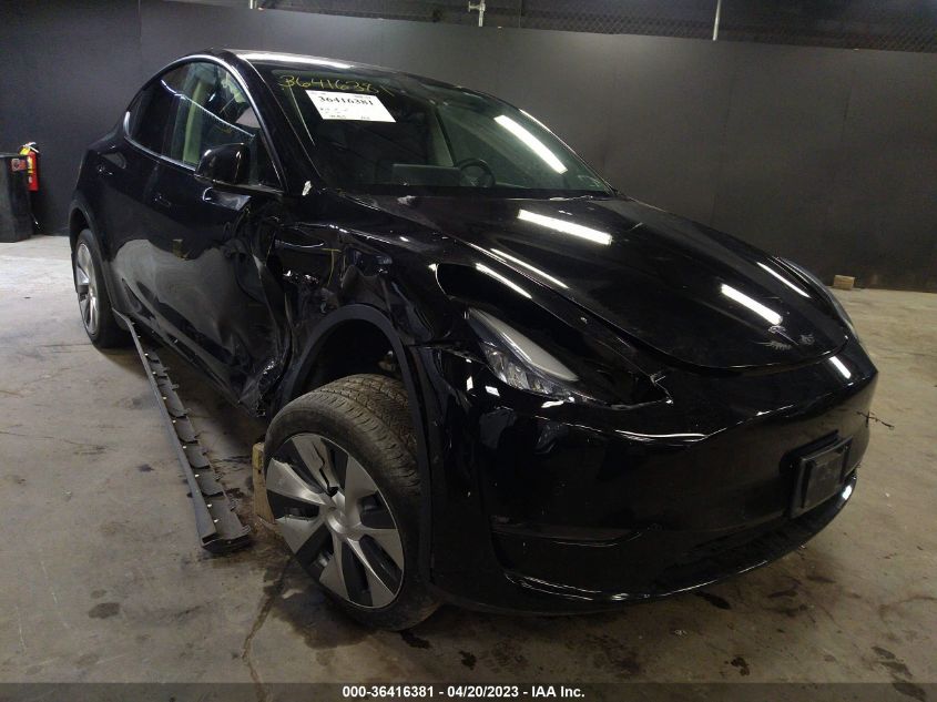 2021 TESLA MODEL Y LONG RANGE - 5YJYGDEE0MF200376