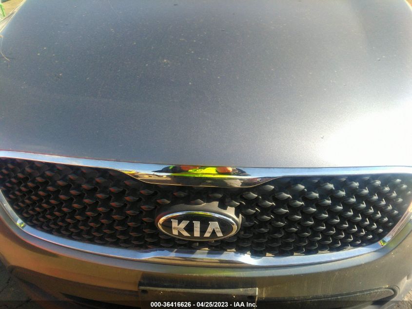 2017 KIA SORENTO LX - 5XYPGDA36HG265179