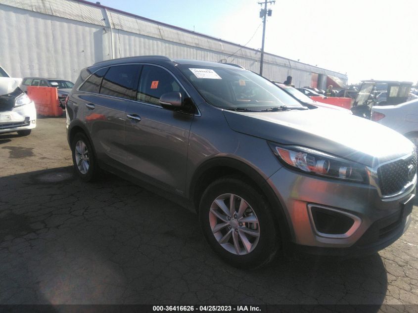 2017 KIA SORENTO LX - 5XYPGDA36HG265179