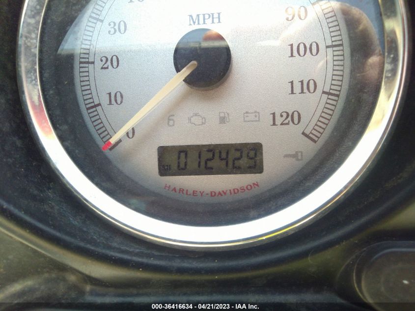 2013 HARLEY-DAVIDSON FLHX STREET GLIDE - 1HD1KBM16DB637271