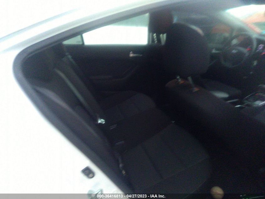 2018 KIA FORTE LX - 3KPFK4A73JE257265