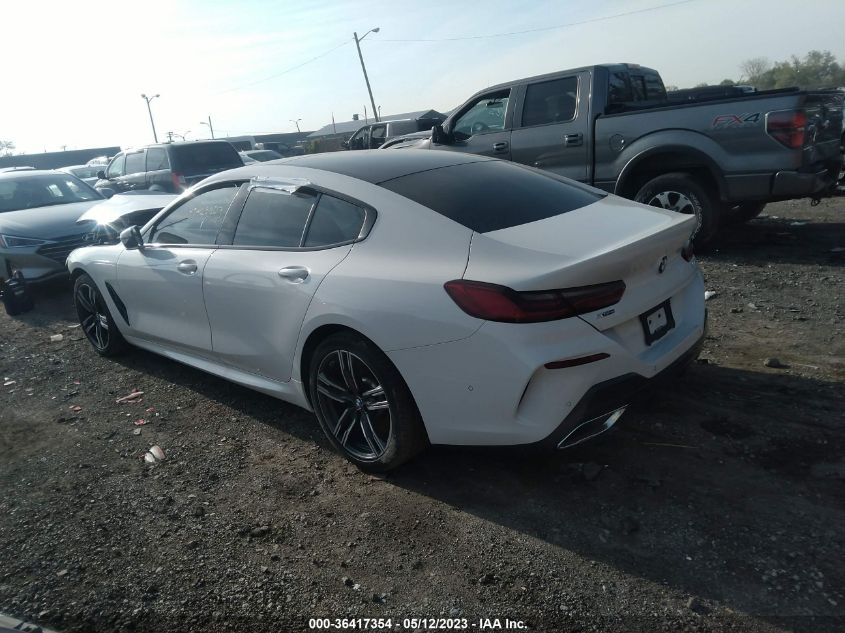 2022 BMW 8 SERIES 840I WBAGV4C00NCH99612
