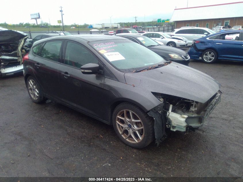 2015 FORD FOCUS SE - 1FADP3K24FL319864