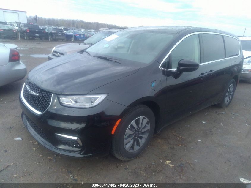 2022 CHRYSLER PACIFICA HYBRID TOURING L - 2C4RC1L78NR212610