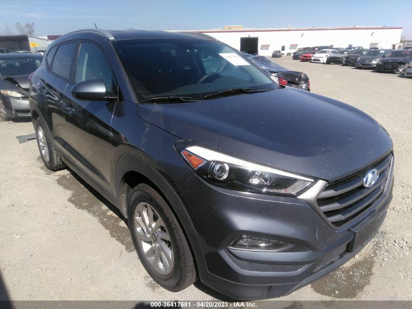 2016 HYUNDAI TUCSON SE - KM8J33A46GU241123