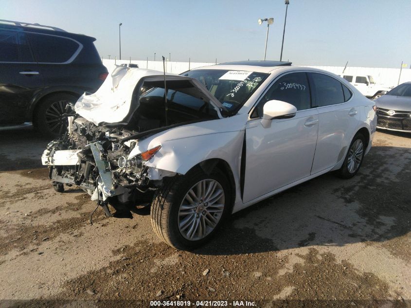 2014 LEXUS ES 350 - JTHBK1GG5E2142981