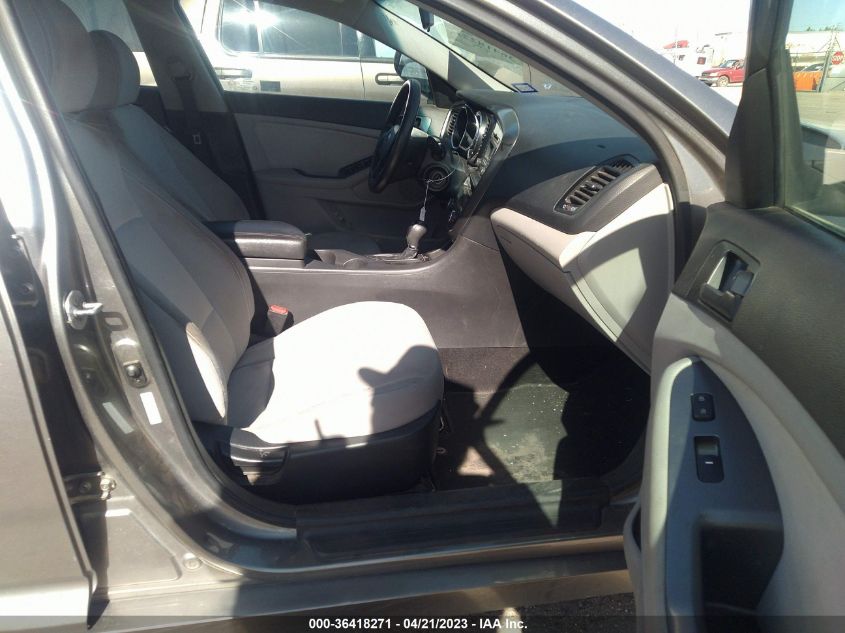 2013 KIA OPTIMA LX - 5XXGM4A70DG167761