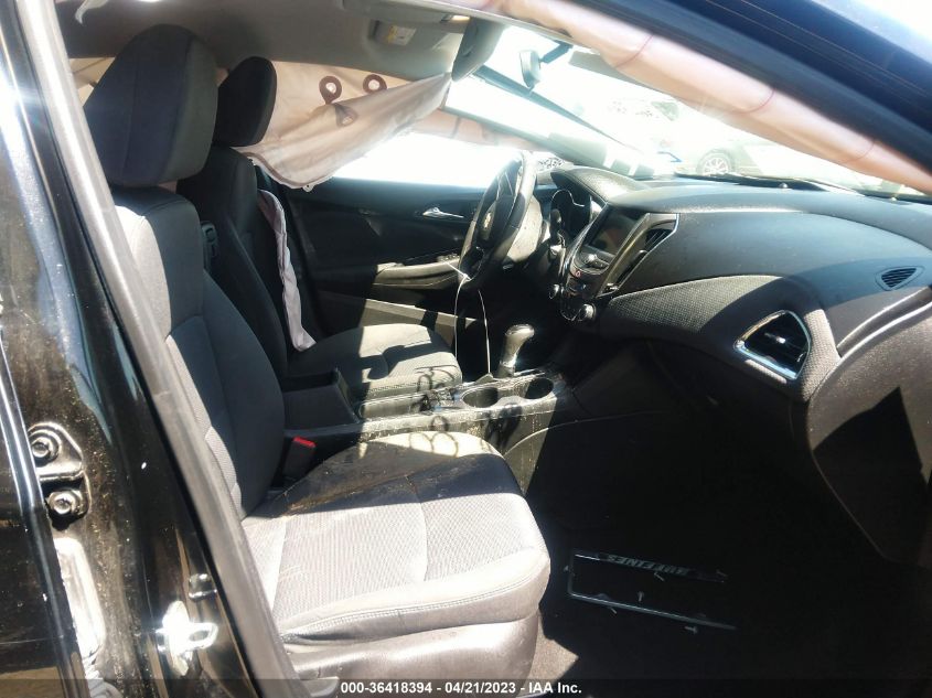2019 CHEVROLET CRUZE LT - 1G1BE5SM2K7110218
