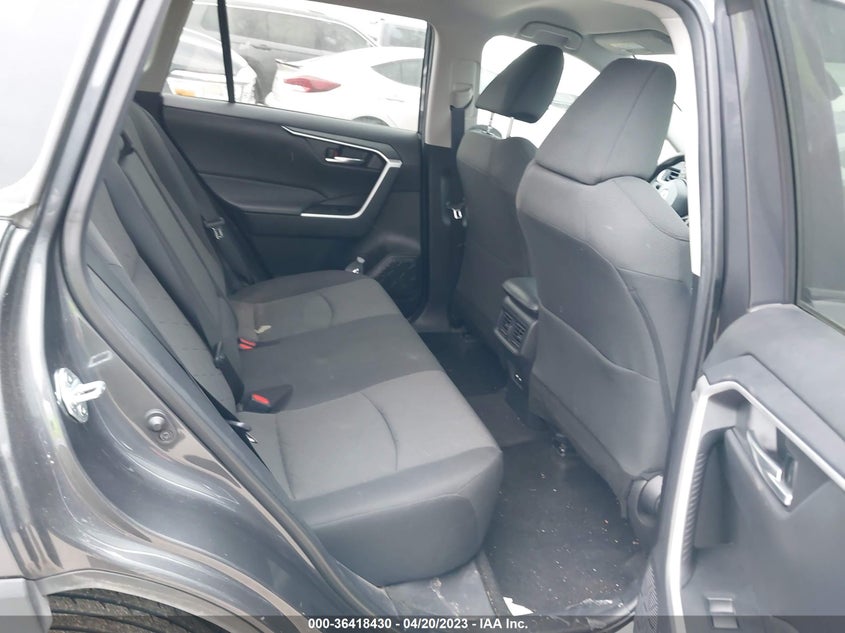 VIN 2T3P1RFV2MW180280 2021 TOYOTA RAV4 XLE
