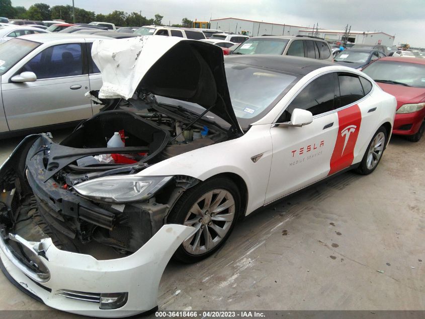 2014 TESLA MODEL S 60 KWH BATTERY/P85 - 5YJSA1H16EFP47961