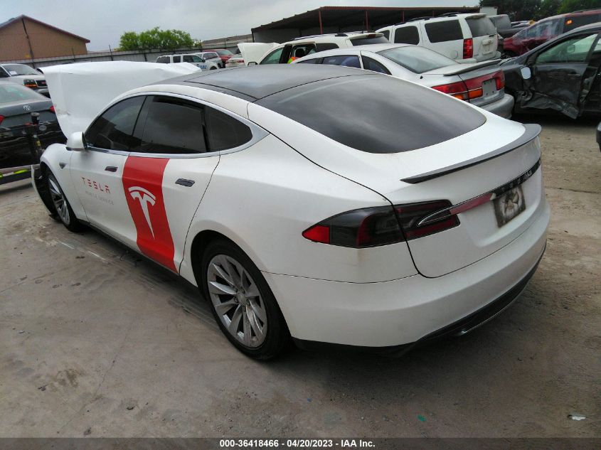 2014 TESLA MODEL S 60 KWH BATTERY/P85 - 5YJSA1H16EFP47961