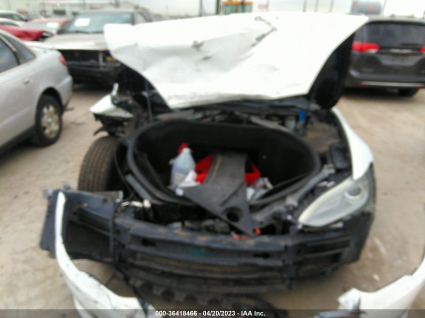 2014 TESLA MODEL S 60 KWH BATTERY/P85 - 5YJSA1H16EFP47961