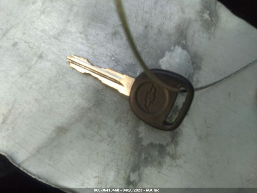 2013 CHEVROLET SILVERADO 1500 LT - 1GCRKSE03DZ190013