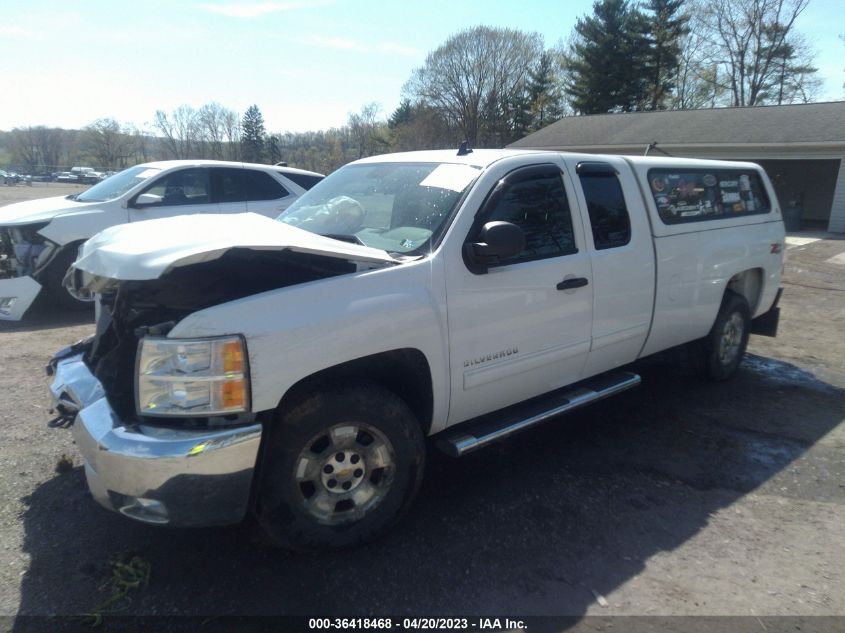 2013 CHEVROLET SILVERADO 1500 LT - 1GCRKSE03DZ190013