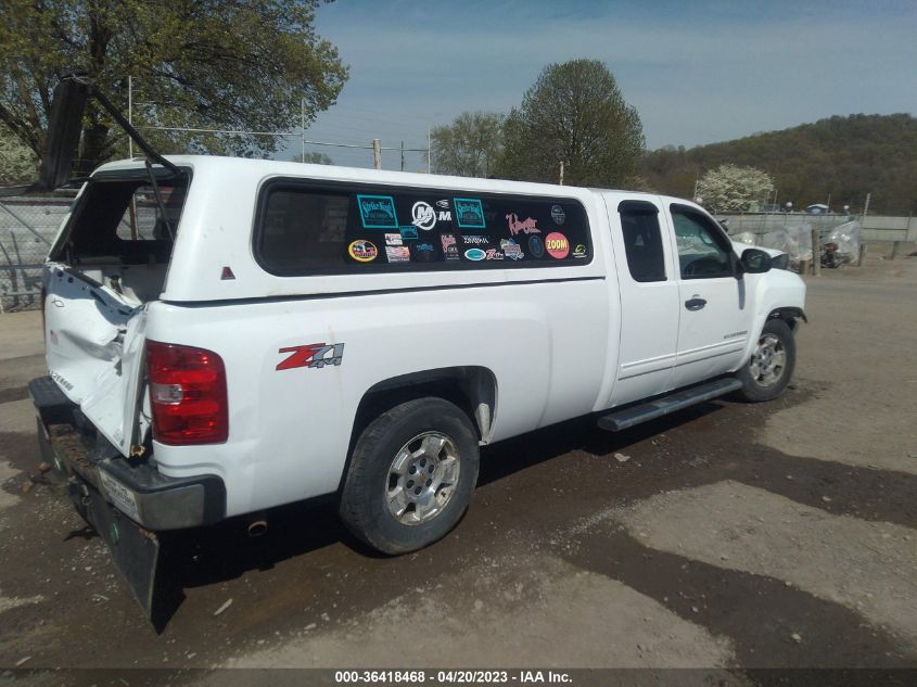 2013 CHEVROLET SILVERADO 1500 LT - 1GCRKSE03DZ190013