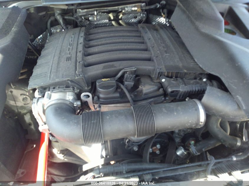 2018 PORSCHE CAYENNE WP1AA2A29JKA01715