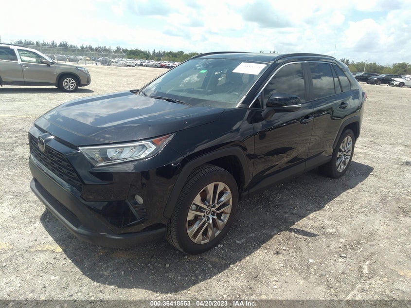 VIN 2T3C1RFV5MC167166 2021 TOYOTA RAV4 XLE PREMIUM
