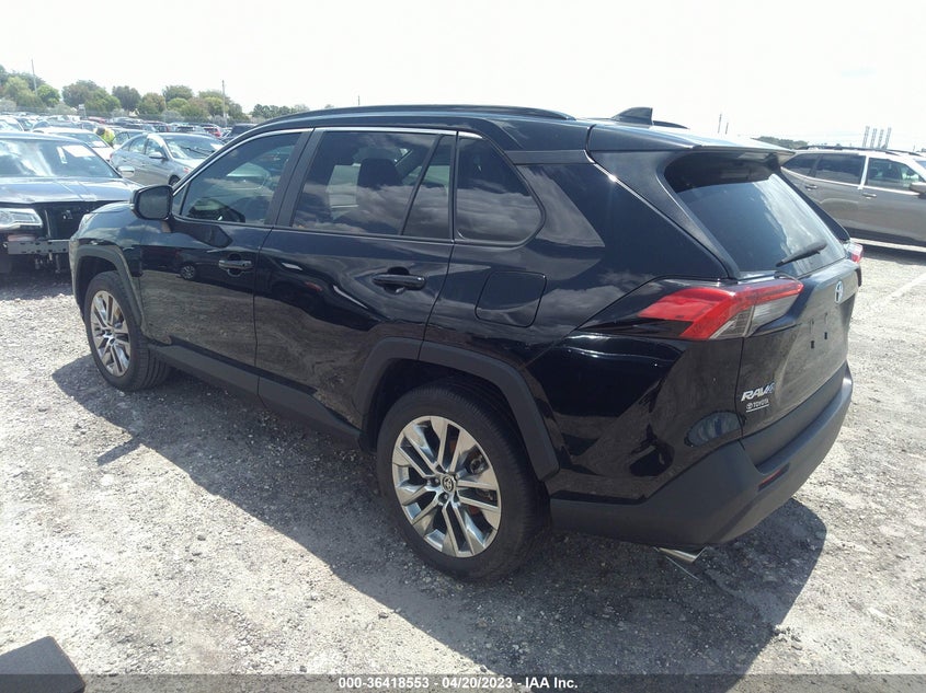 VIN 2T3C1RFV5MC167166 2021 TOYOTA RAV4 XLE PREMIUM
