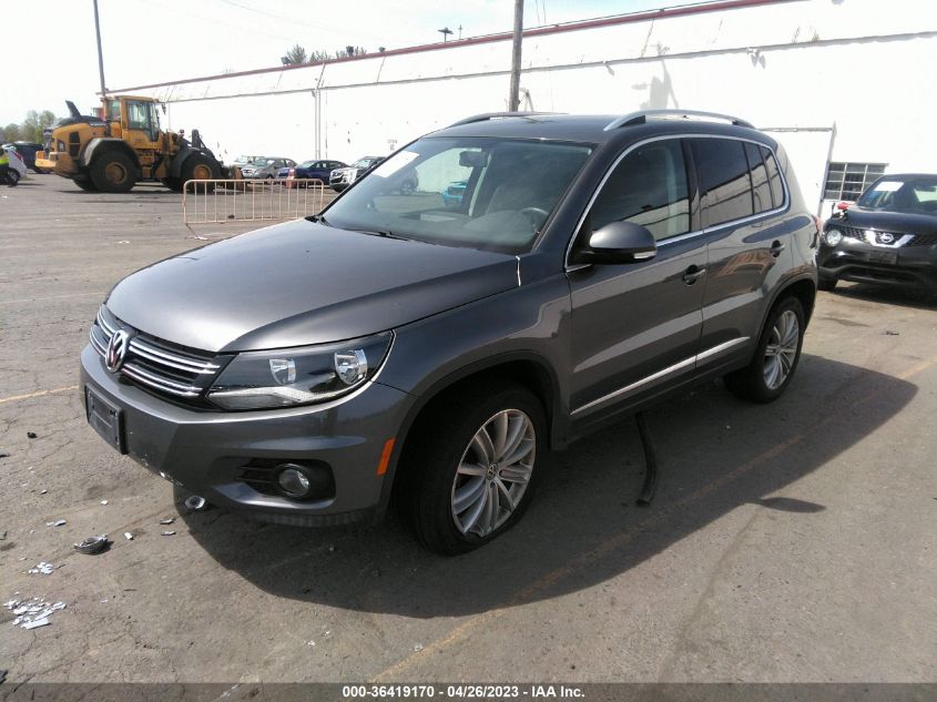 2014 VOLKSWAGEN TIGUAN SE - WVGBV3AX0EW593401