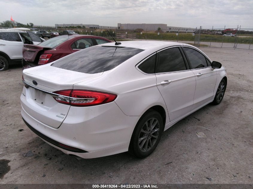 2017 FORD FUSION SE - 3FA6P0HD0HR290870