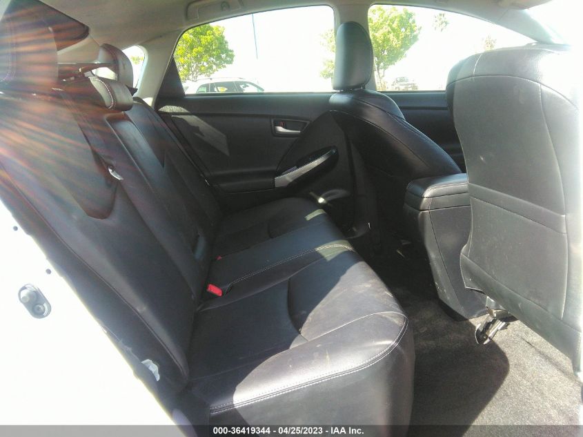 2015 TOYOTA PRIUS FOUR - JTDKN3DUXF0423878