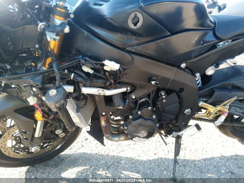 2017 YAMAHA YZFR6 JYARJ28E3HA001497