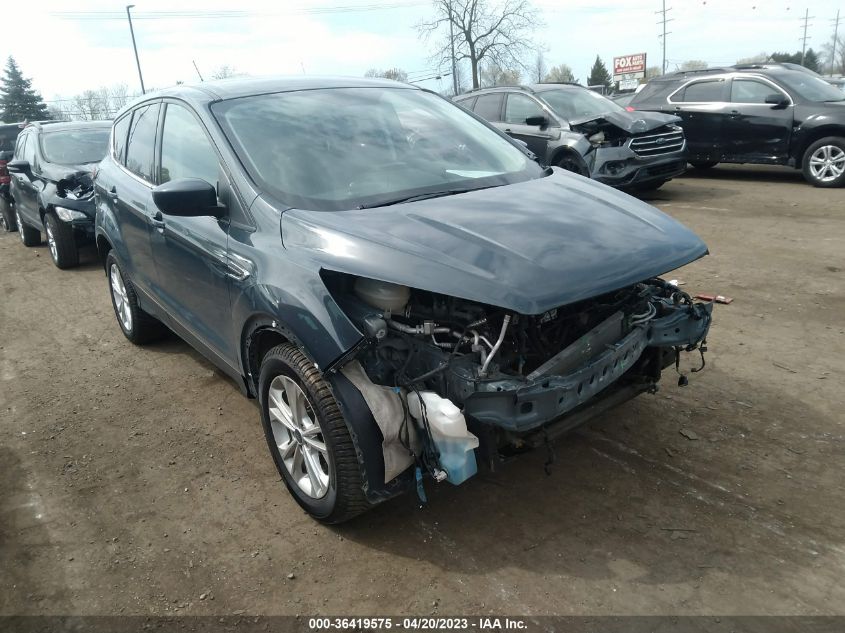 2019 FORD ESCAPE SE - 1FMCU9GD7KUC00556