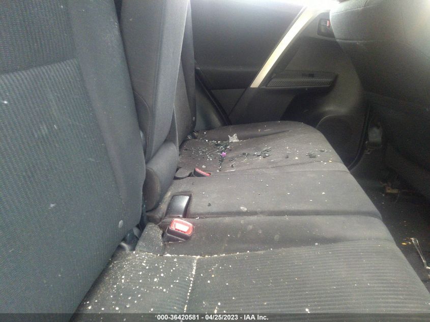 2015 TOYOTA RAV4 LE - JTMBFREV3FD142733