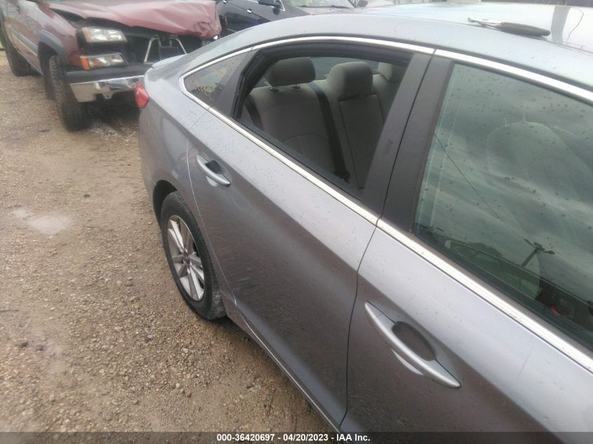 2016 HYUNDAI SONATA 2.4L SE - 5NPE24AF3GH352769