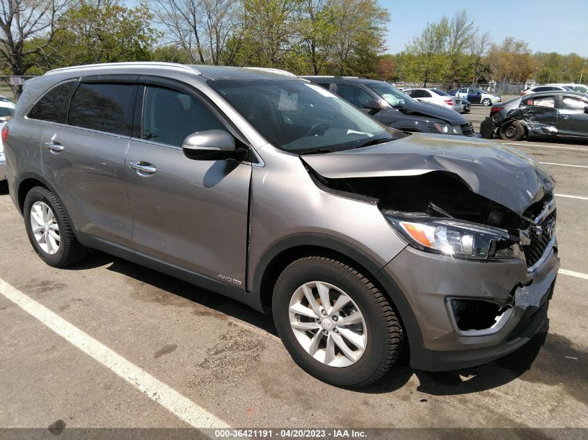 2017 KIA SORENTO LX V6 - 5XYPGDA5XHG326163