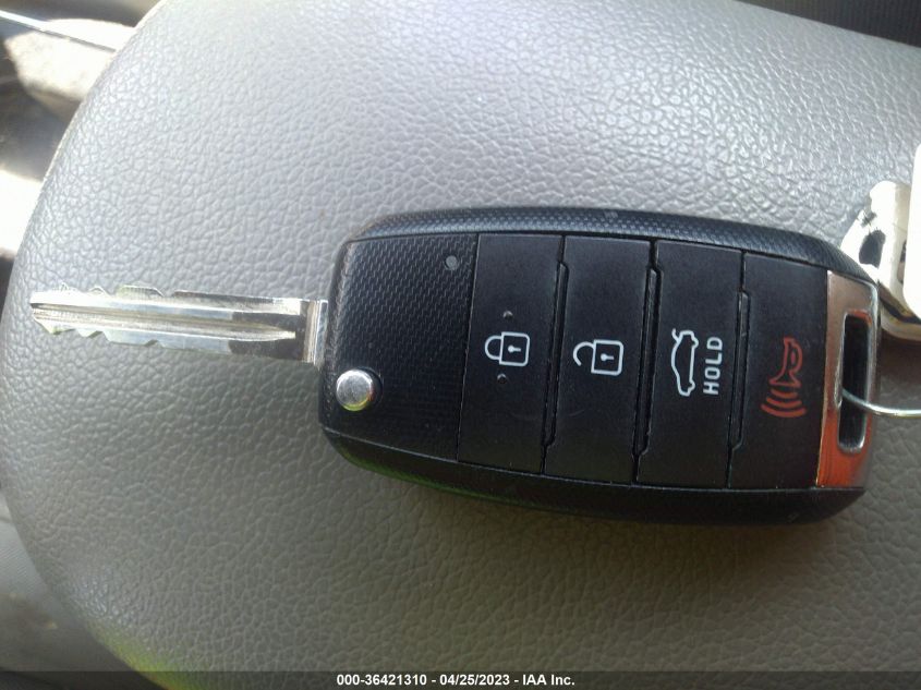 2016 KIA FORTE LX - KNAFK4A61G5532429