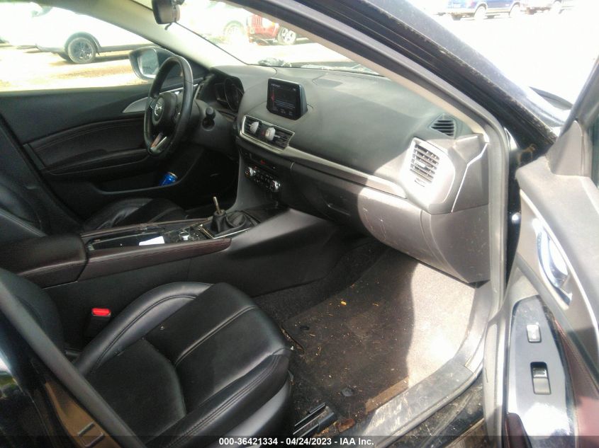 2017 MAZDA MAZDA3 4-DOOR TOURING - JM1BN1V74H1101375