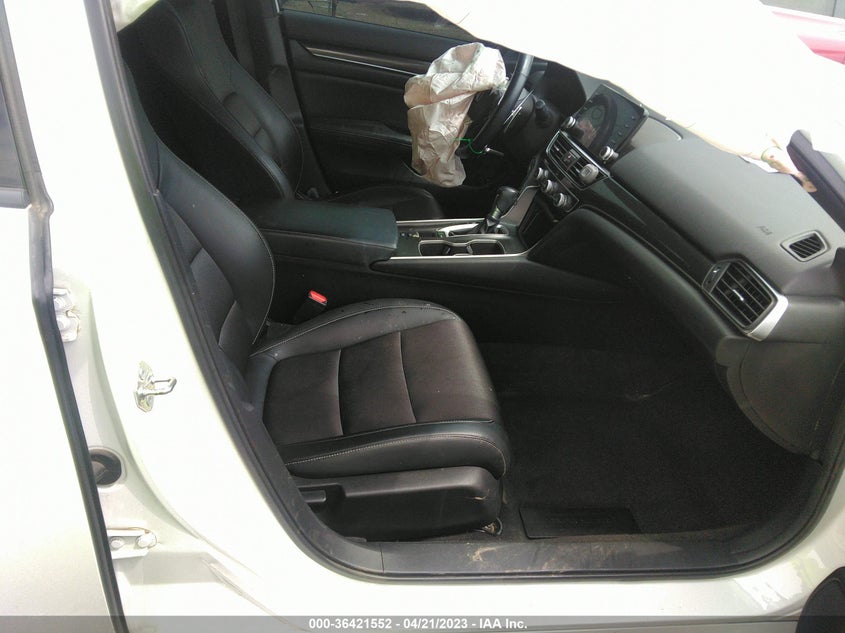 VIN 1HGCV1F37JA061753 2018 HONDA ACCORD SEDAN SPORT 1.5T