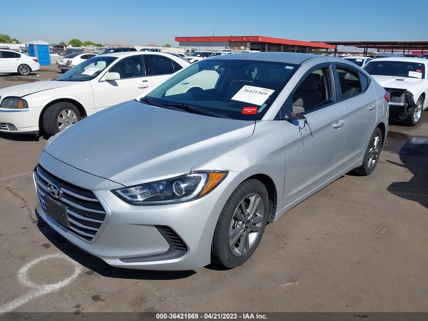 VIN 5NPD84LFXJH267801 2018 HYUNDAI ELANTRA SEL