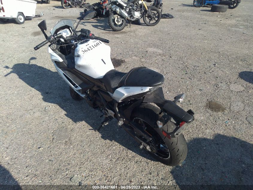 2020 KAWASAKI EX650 N - ML5EXEN17LDA14259