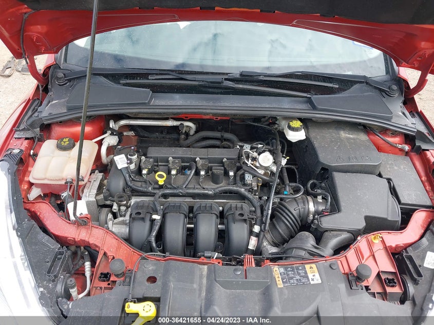 VIN 1FADP3J23JL271784 2018 FORD FOCUS TITANIUM