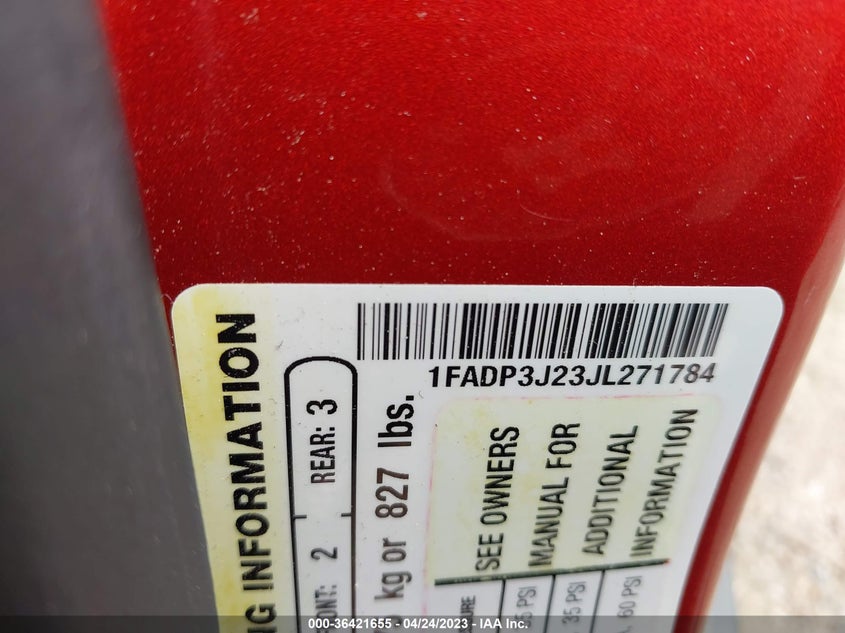 VIN 1FADP3J23JL271784 2018 FORD FOCUS TITANIUM