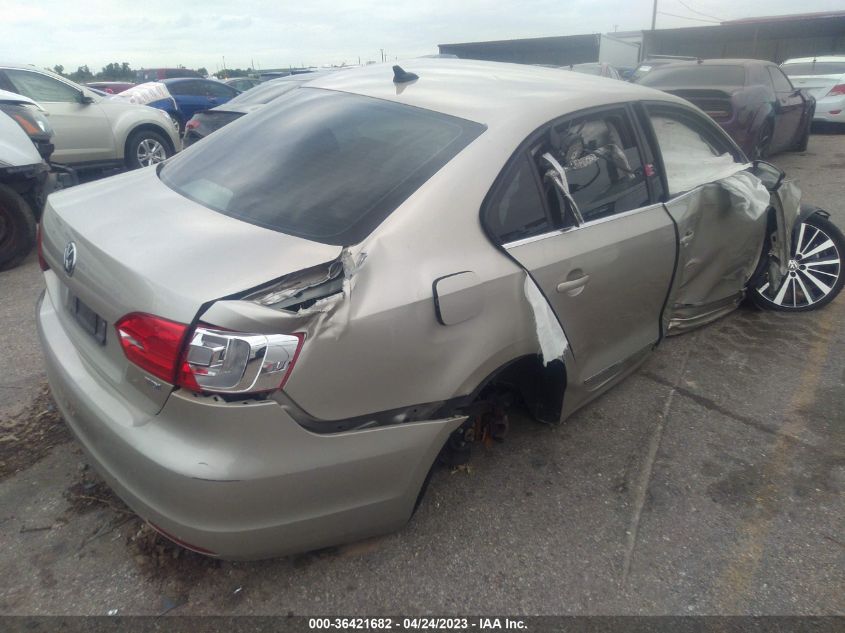 2013 VOLKSWAGEN JETTA SEDAN TDI - 3VWLL7AJ5DM233117