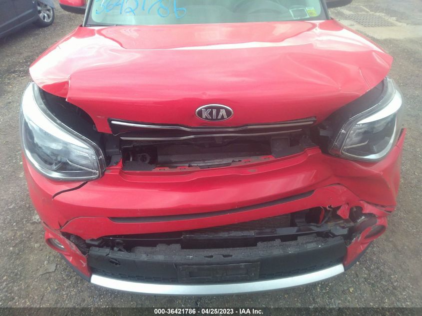 2018 KIA SOUL + - KNDJP3A52J7592151