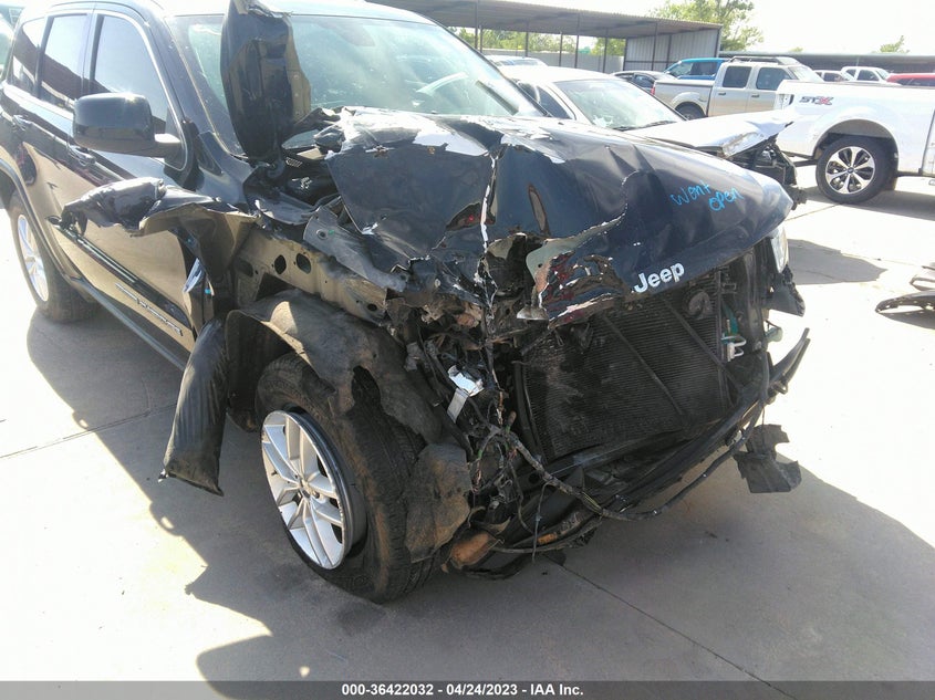 VIN 1C4RJEAG4HC678872 2017 JEEP GRAND CHEROKEE LAREDO