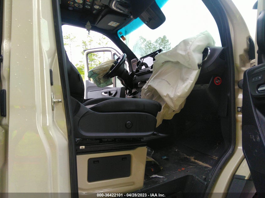 VIN W1W4EBVY3MT076236 2021 MERCEDES-BENZ SPRINTER CREW VAN